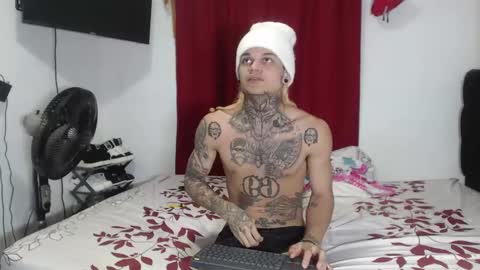 Snapshot of jeykob_23 chatting on December 13, 9:57 am JEYKOB online show from December 13, 9:57 am