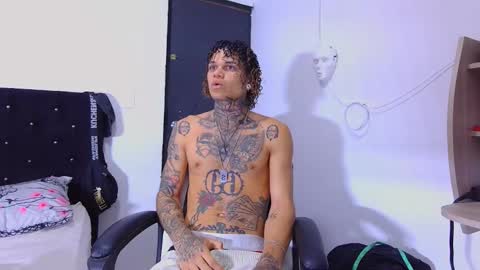 Snapshot of jeykob_23 chatting on November 8, 11:03 pm JEYKOB online show from November 8, 11:03 pm