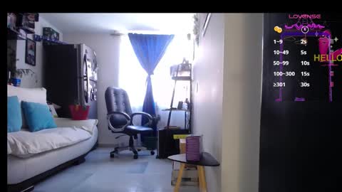 Snapshot of jezabel_purple chatting on January 22, 6:52 pm Camila online show from January 22, 6:52 pm