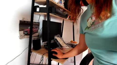 Snapshot of jezabel_purple chatting on May 25, 4:46 pm Camila online show from May 25, 4:46 pm