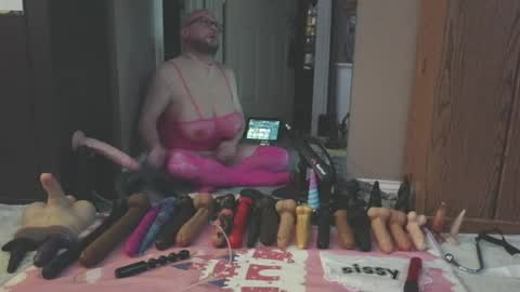 Snapshot of jghosty69 chatting on June 23, 5:00 pm Nasty Cumslut online show from June 23, 5:00 pm