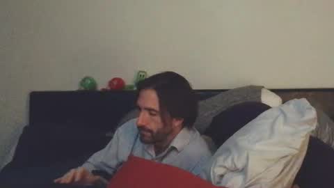 Snapshot of jgquaife chatting on November 14, 6:06 pm FoxHunter1 online show from November 14, 6:06 pm