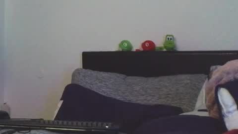 Snapshot of jgquaife chatting on November 16, 4:40 am FoxHunter1 online show from November 16, 4:40 am