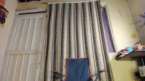 Snapshot of jharol_cardona chatting on June 10, 12:22 am Jharol online show from June 10, 12:22 am