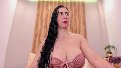 jhasly online show from January 12, 12:10 pm