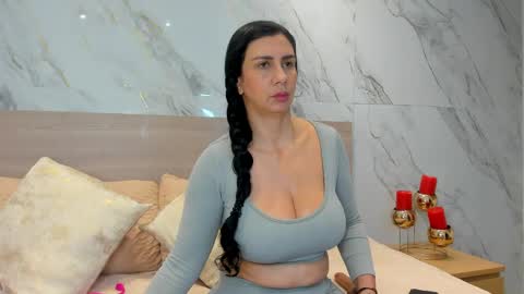 Snapshot of jhasly_am chatting on June 8, 12:05 pm jhasly online show from June 8, 12:05 pm