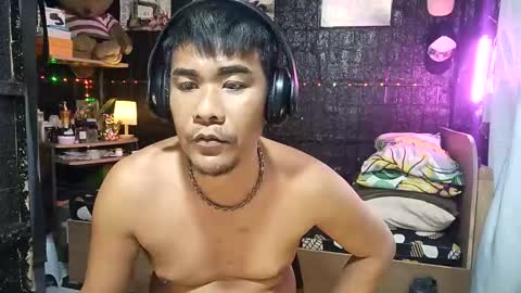 Snapshot of jherry26 chatting on June 5, 8:42 am jherry26 online show from June 5, 8:42 am