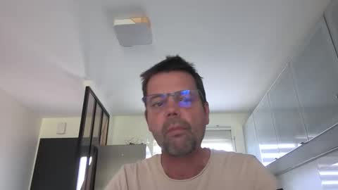 Snapshot of jhmec44000 chatting on May 21, 4:58 pm jhmec44000 online show from May 21, 4:58 pm