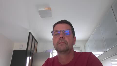 Snapshot of jhmec44000 chatting on June 16, 11:02 am jhmec44000 online show from June 16, 11:02 am