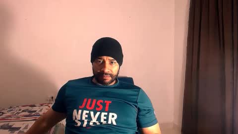 En moreno online show from November 21, 12:59 pm