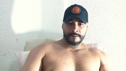 En moreno online show from March 16, 7:45 am