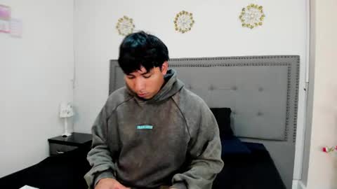 Snapshot of jhoan_evans chatting on July 20, 10:39 am jhoan_evans online show from July 20, 10:39 am
