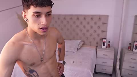 Snapshot of jhoanleandro chatting on March 21, 5:23 am jhoanleandro online show from March 21, 5:23 am