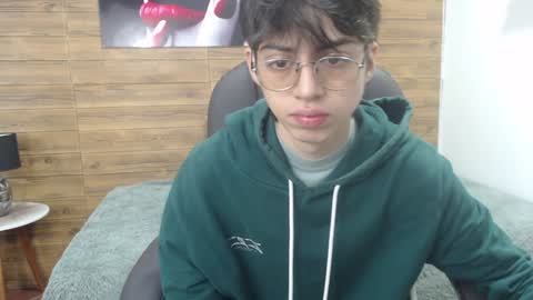 Snapshot of jhoellx chatting on January 8, 12:15 pm Jhoel online show from January 8, 12:15 pm