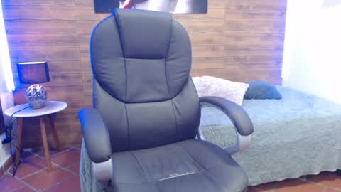 Snapshot of jhoellx chatting on January 16, 6:16 pm Jhoel online show from January 16, 6:16 pm