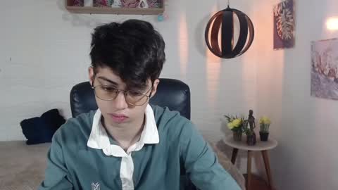 Snapshot of jhoellx chatting on January 28, 12:32 pm Jhoel online show from January 28, 12:32 pm