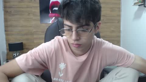 Snapshot of jhoellx chatting on January 29, 12:35 pm Jhoel online show from January 29, 12:35 pm