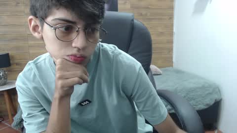 Snapshot of jhoellx chatting on January 30, 12:37 pm Jhoel online show from January 30, 12:37 pm