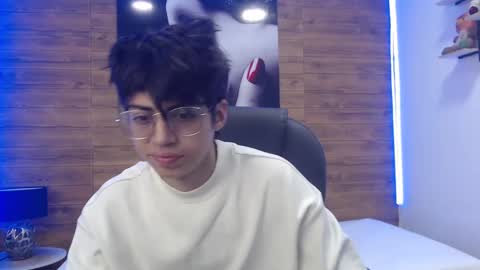 Snapshot of jhoellx chatting on March 1, 12:23 pm Jhoel online show from March 1, 12:23 pm