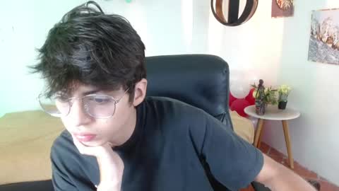 Snapshot of jhoellx chatting on March 2, 12:22 pm Jhoel online show from March 2, 12:22 pm