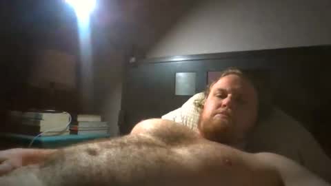 Snapshot of jholt2435 chatting on May 21, 5:36 am jholt2435 online show from May 21, 5:36 am
