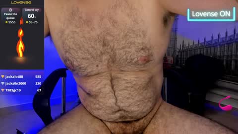 Snapshot of jhon_bear02 chatting on January 4, 5:16 pm John Bear.... online show from January 4, 5:16 pm