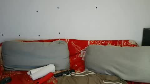 Snapshot of jhon_gade chatting on February 23, 12:16 pm jhon_gade online show from February 23, 12:16 pm