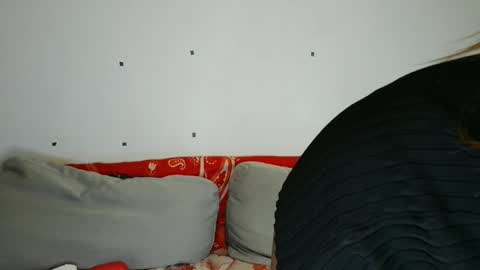 Snapshot of jhon_gade chatting on March 3, 1:53 pm jhon_gade online show from March 3, 1:53 pm