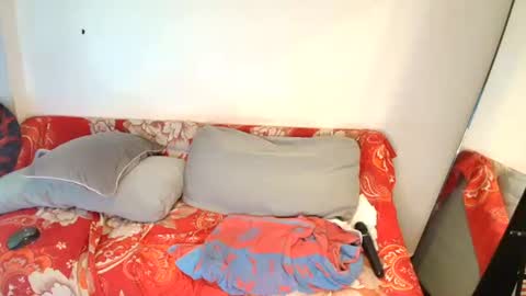 Snapshot of jhon_gade chatting on November 2, 5:43 am jhon_gade online show from November 2, 5:43 am