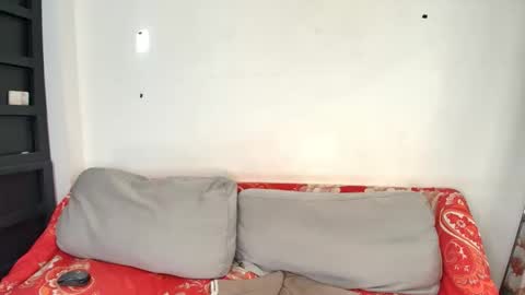 Snapshot of jhon_gade chatting on November 23, 2:44 am jhon_gade online show from November 23, 2:44 am