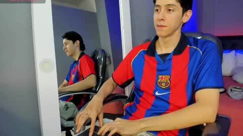 Jhon online show from September 25, 2:54 pm