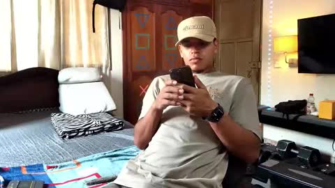 Snapshot of jhon_wich2 chatting on December 3, 5:11 pm Jhon wich2 online show from December 3, 5:11 pm