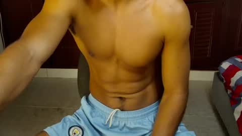 Snapshot of jhon_wich2 chatting on July 9, 4:44 pm Jhon wich2 online show from July 9, 4:44 pm