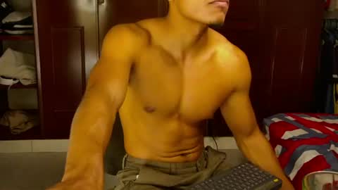 Snapshot of jhon_wich2 chatting on July 11, 3:59 pm Jhon wich2 online show from July 11, 3:59 pm