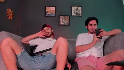 Snapshot of jhonandjonny chatting on June 13, 2:37 pm Jhon and jonny online show from June 13, 2:37 pm