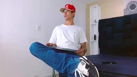 Jhon online show from January 7, 2:31 am