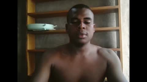 Snapshot of jhonnatanchaverrazabala1 chatting on December 17, 2:12 pm rikhoter16 online show from December 17, 2:12 pm