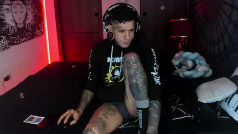 jhonny_ackerman online show from November 25, 11:43 am