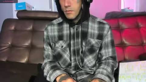 Snapshot of jhonny_ackerman chatting on July 27, 3:30 pm jhonny_ackerman online show from July 27, 3:30 pm