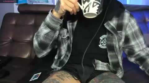 Snapshot of jhonny_ackerman chatting on July 28, 3:54 pm jhonny_ackerman online show from July 28, 3:54 pm