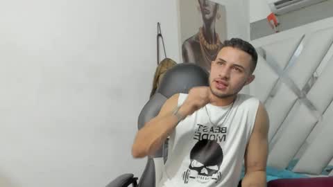 Snapshot of jhonny_flames7 chatting on January 23, 4:09 am jhonny online show from January 23, 4:09 am