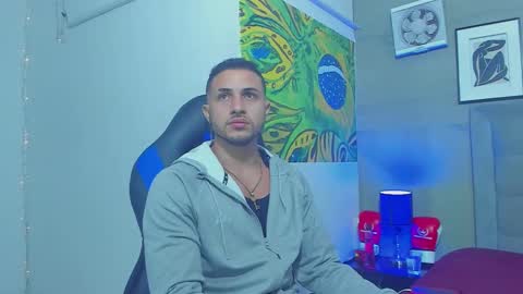 jhonny online show from December 3, 3:25 am