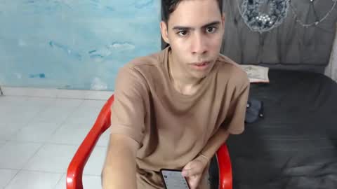 Snapshot of jhonny_latinboy chatting on January 20, 4:10 am Jhonny online show from January 20, 4:10 am