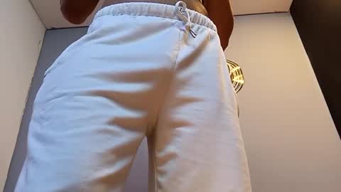 jhonny_thes28 online show from October 22, 6:51 pm