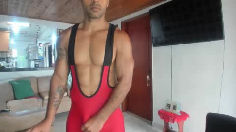 jh online show from December 18, 7:53 pm