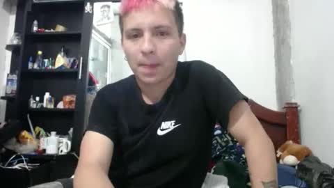 Snapshot of jhonvargas6969 chatting on December 19, 9:38 am jhon online show from December 19, 9:38 am