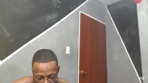 Snapshot of jhony_vj chatting on January 6, 6:11 pm jhony_vj online show from January 6, 6:11 pm