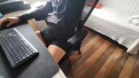 Snapshot of jhony_xx chatting on September 27, 6:02 pm Jhonny y Naty online show from September 27, 6:02 pm