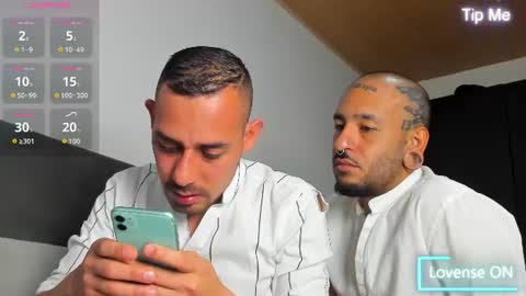Jhony Alzate online show from June 12, 12:20 am