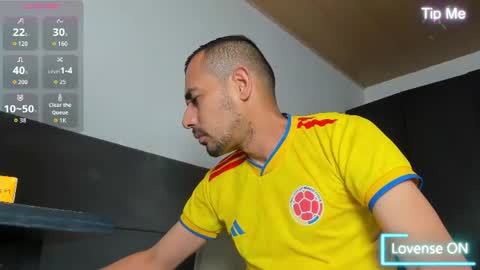 Jhony Alzate online show from July 17, 12:12 pm